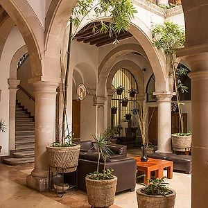 Hostal De La Monja